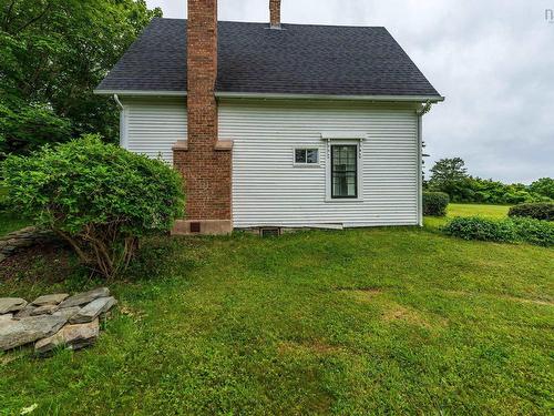7227 Highway 101, Plympton, NS 