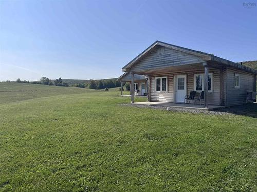 1047 West Side Middle River Road, Middle River, NS 