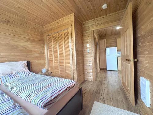 1047 West Side Middle River Road, Middle River, NS 