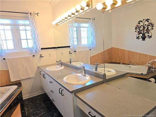 644 Principale, Beresford, NB 