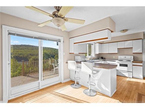 18 Hillview St, Upper Kingsclear, NB 