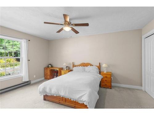 18 Hillview St, Upper Kingsclear, NB 