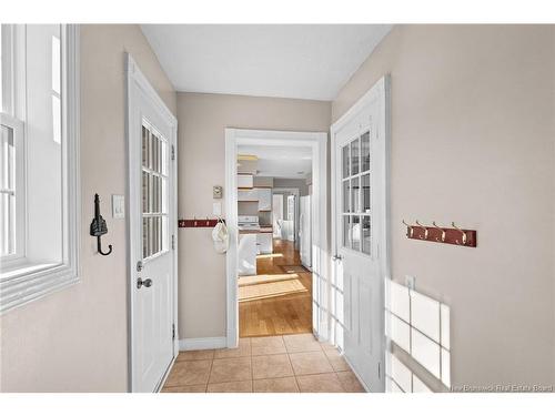 18 Hillview St, Upper Kingsclear, NB 