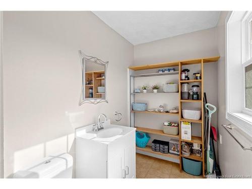 18 Hillview St, Upper Kingsclear, NB 