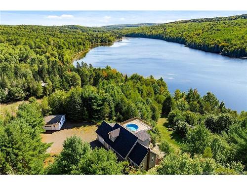 18 Hillview St, Upper Kingsclear, NB 