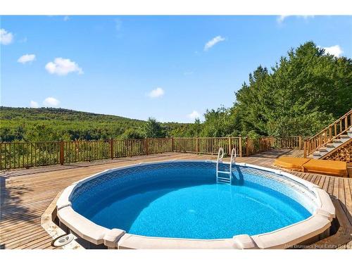 18 Hillview St, Upper Kingsclear, NB 