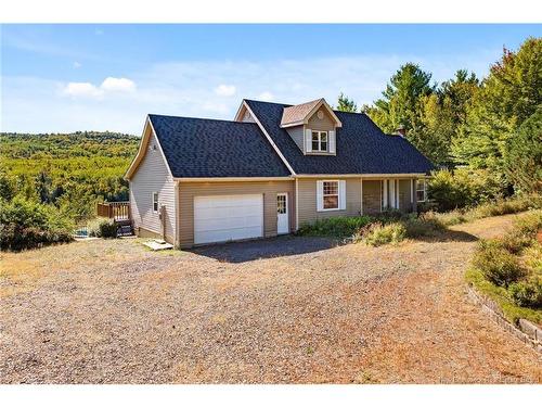 18 Hillview St, Upper Kingsclear, NB 