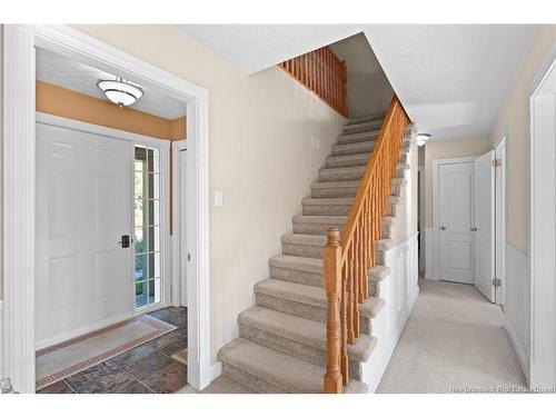 18 Hillview St, Upper Kingsclear, NB 