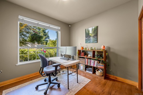 2435 Charleville Rd, Campbell River, BC 