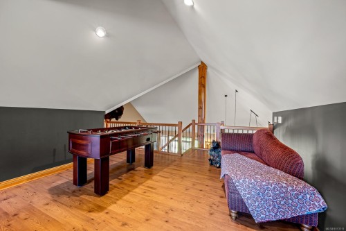 2435 Charleville Rd, Campbell River, BC 