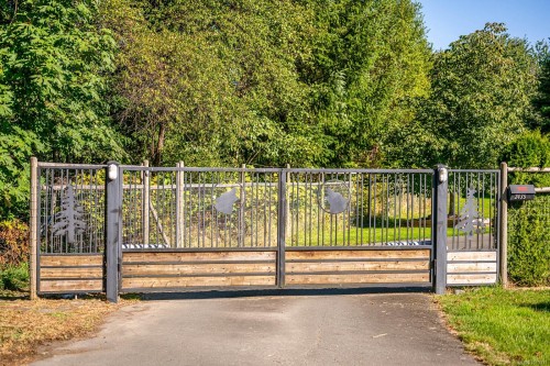 2435 Charleville Rd, Campbell River, BC 