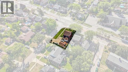 5188 Wyandotte, Windsor, ON - 