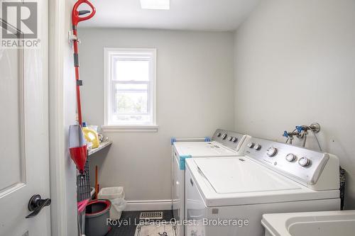 2070 Hawley Road, Severn (Marchmont), ON - Indoor Photo Showing Laundry Room
