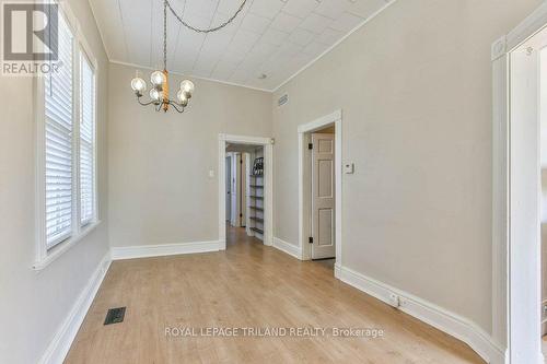 366 Salisbury Street, London East (East G), ON - Indoor Photo Showing Other Room