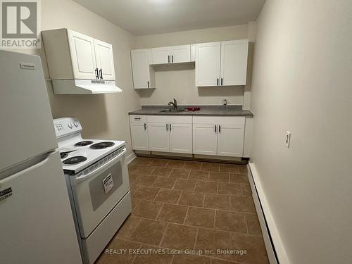 Unit #3 - 245 Mattawa Street, North Bay (West End), ON - Indoor Photo Showing Kitchen