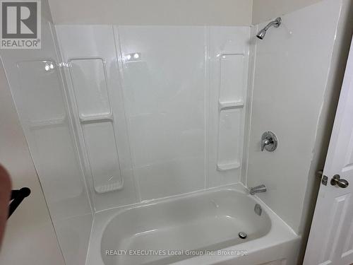 245 Mattawa Street, North Bay (West End), ON - Indoor Photo Showing Bathroom