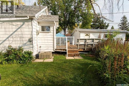 414 3Rd Street E, Wynyard, SK - Outdoor With Deck Patio Veranda