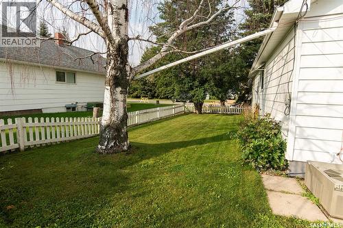 414 3Rd Street E, Wynyard, SK - Outdoor With Exterior