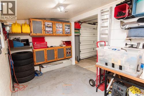 414 3Rd Street E, Wynyard, SK - Indoor