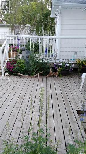 414 3Rd Street E, Wynyard, SK - Outdoor With Deck Patio Veranda