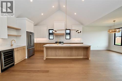 3464 Paul Crescent, Plympton-Wyoming, ON - Indoor Photo Showing Kitchen