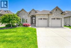 1165 MIKE WEIR DRIVE  Sarnia, ON N0N 1C0