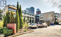 614 - 16 ROSEDALE ROAD  Toronto, ON M4W 2P4