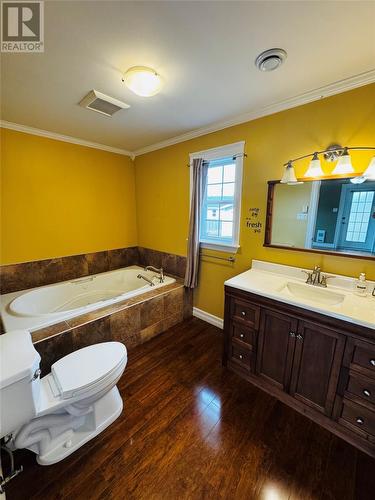 4-6 Earles Road, Bay Roberts, NL - Indoor Photo Showing Bathroom