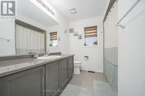 366 Porter Drive, Woodstock, ON - Indoor Photo Showing Bathroom