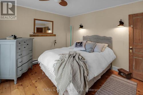 75573 Elliott Street, Bluewater (Bayfield), ON - Indoor Photo Showing Bedroom