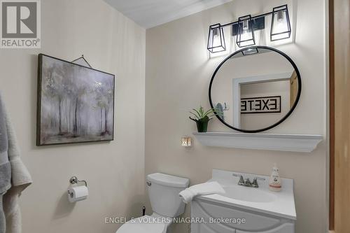 75573 Elliott Street, Bluewater (Bayfield), ON - Indoor Photo Showing Bathroom