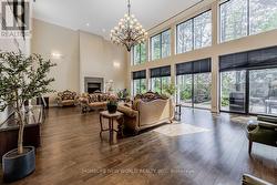 5 ABRAMS PLACE  Toronto, ON M2L 1W7