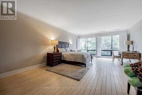 5 Abrams Place, Toronto, ON - Indoor Photo Showing Bedroom