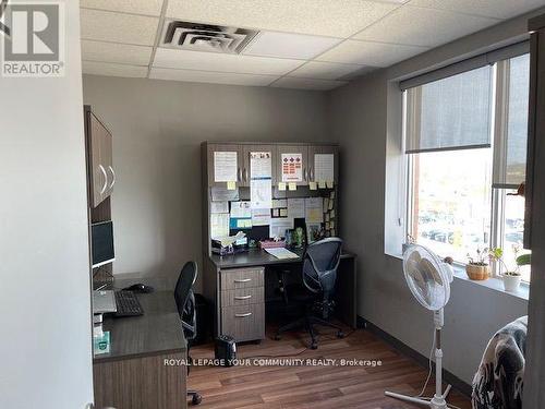 301 - 107 Holland Street E, Bradford West Gwillimbury, ON 