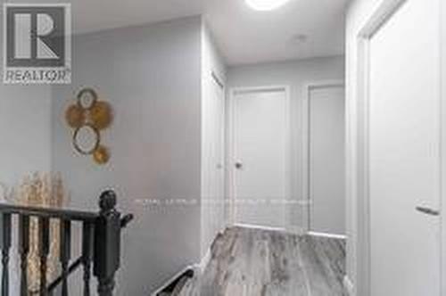 145 Chestnut Street N, Cambridge, ON - Indoor