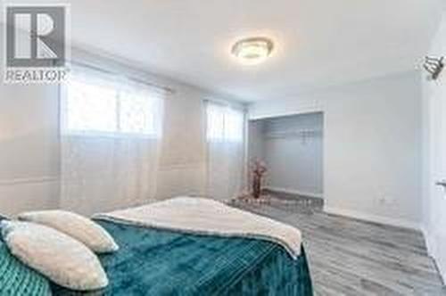 145 Chestnut Street N, Cambridge, ON -  Photo Showing Bedroom