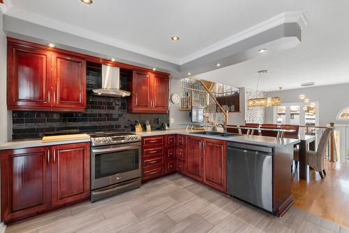 Cuisine - 13382 Rue St-Michel, Mirabel, QC - Indoor Photo Showing Kitchen With Double Sink