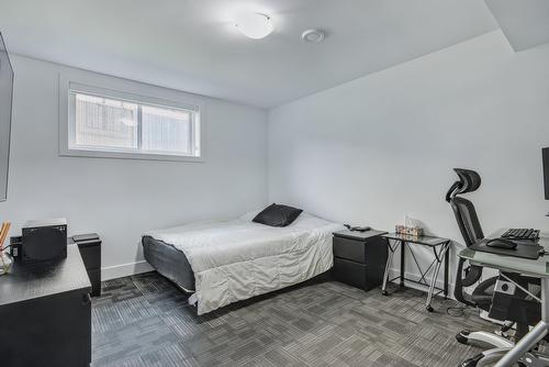 Playroom - 43 Rue Molière, Saint-Jean-Sur-Richelieu, QC - Indoor Photo Showing Other Room