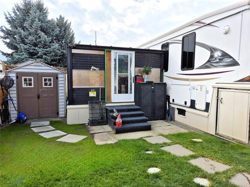 12-415 Commonwealth Road, Kelowna, BC - Outdoor
