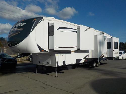 12-415 Commonwealth Road, Kelowna, BC - Outdoor