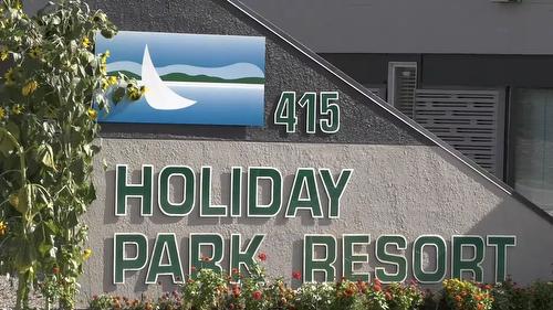 12-415 Commonwealth Road, Kelowna, BC - Outdoor