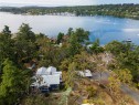 2710 Sea View Rd, Saanich, BC 