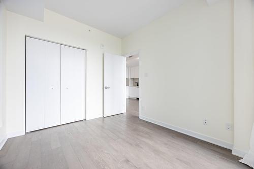 Bedroom - 1506-1160 Rue Mackay, Montréal (Ville-Marie), QC - Indoor Photo Showing Other Room