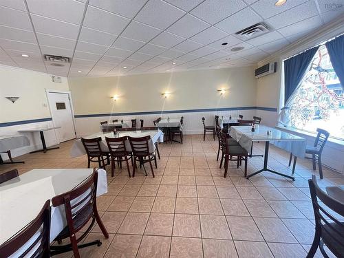 Ko'S Restaurant, Bridgewater, NS 