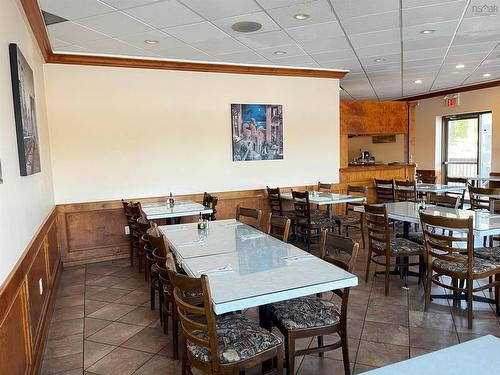 Ko'S Restaurant, Bridgewater, NS 