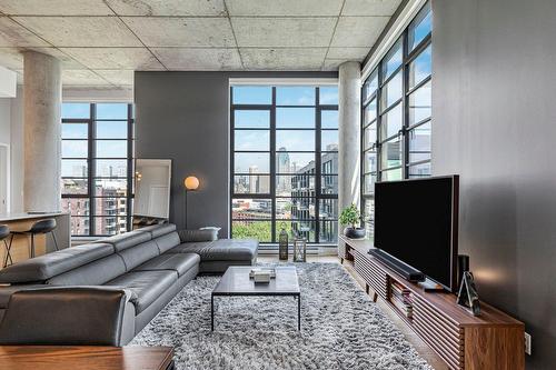 Living room - Ph2-1-1330 Rue Olier, Montréal (Le Sud-Ouest), QC - Indoor Photo Showing Living Room