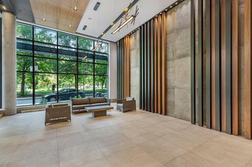 Exterior entrance - Ph2-1-1330 Rue Olier, Montréal (Le Sud-Ouest), QC - Indoor Photo Showing Other Room