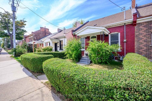 127 East Avenue N, Hamilton, ON 