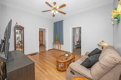 127 East Avenue N, Hamilton, ON 