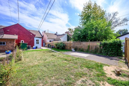 127 East Avenue N, Hamilton, ON 